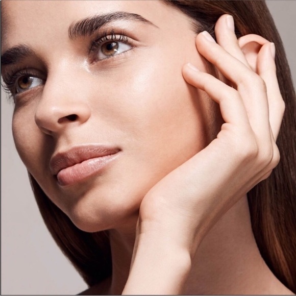 Cover FX Perfect Setting Powder - Picture 7 of 8